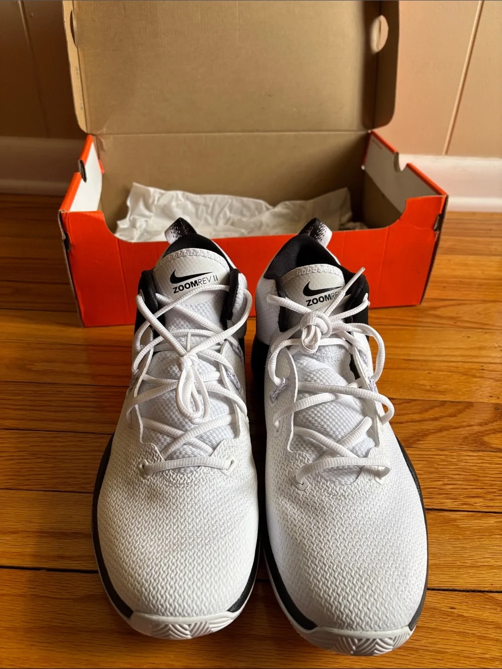 Nike White and Black Men's Athletic Zoom Trainers